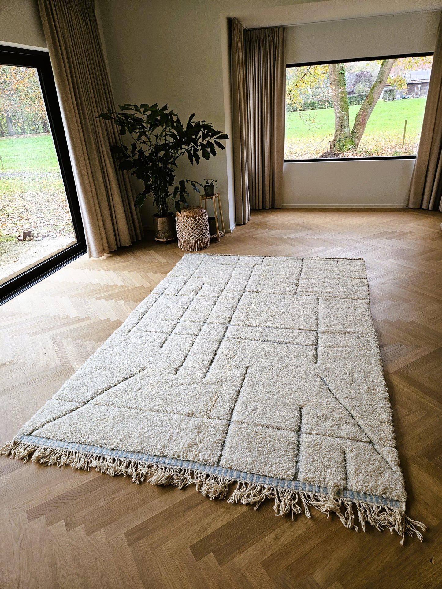 Beni Ouarain - Tapis (Blanc/Bleu) XL - Unique en son genre !