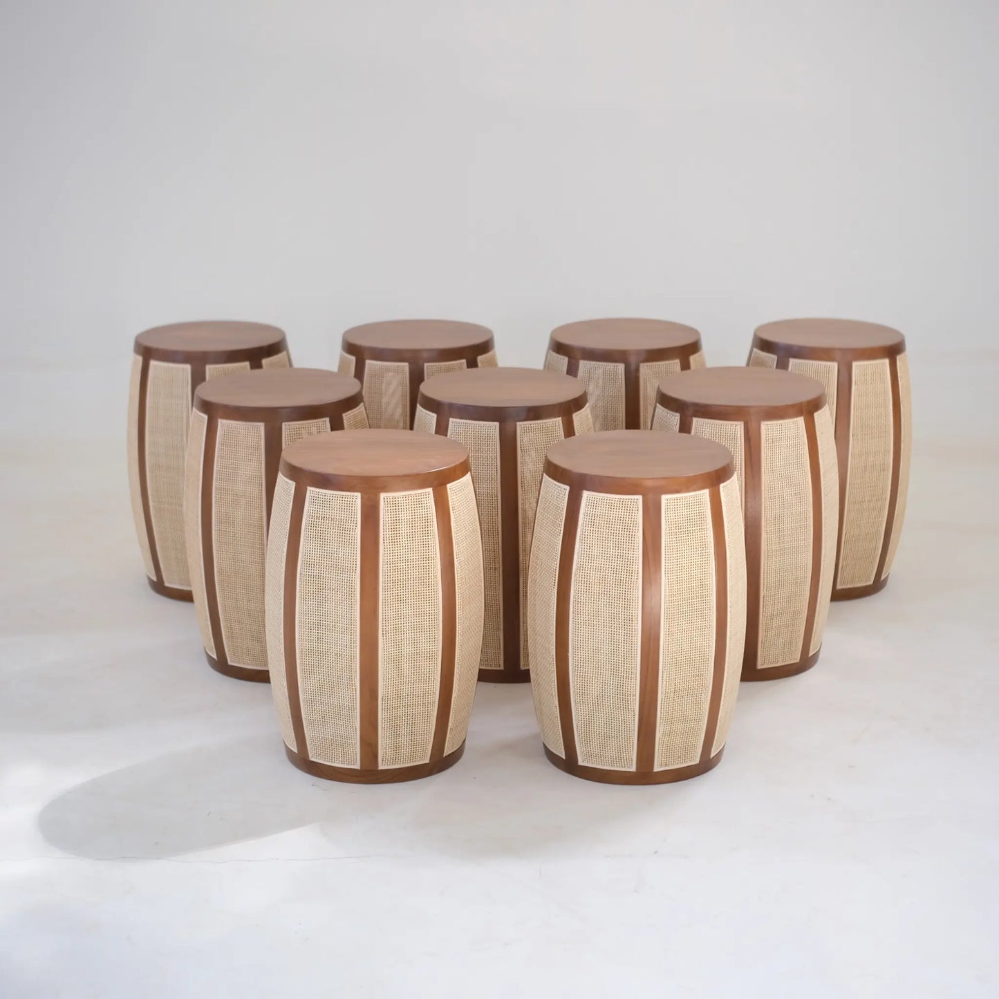 Mateu - Coffee table