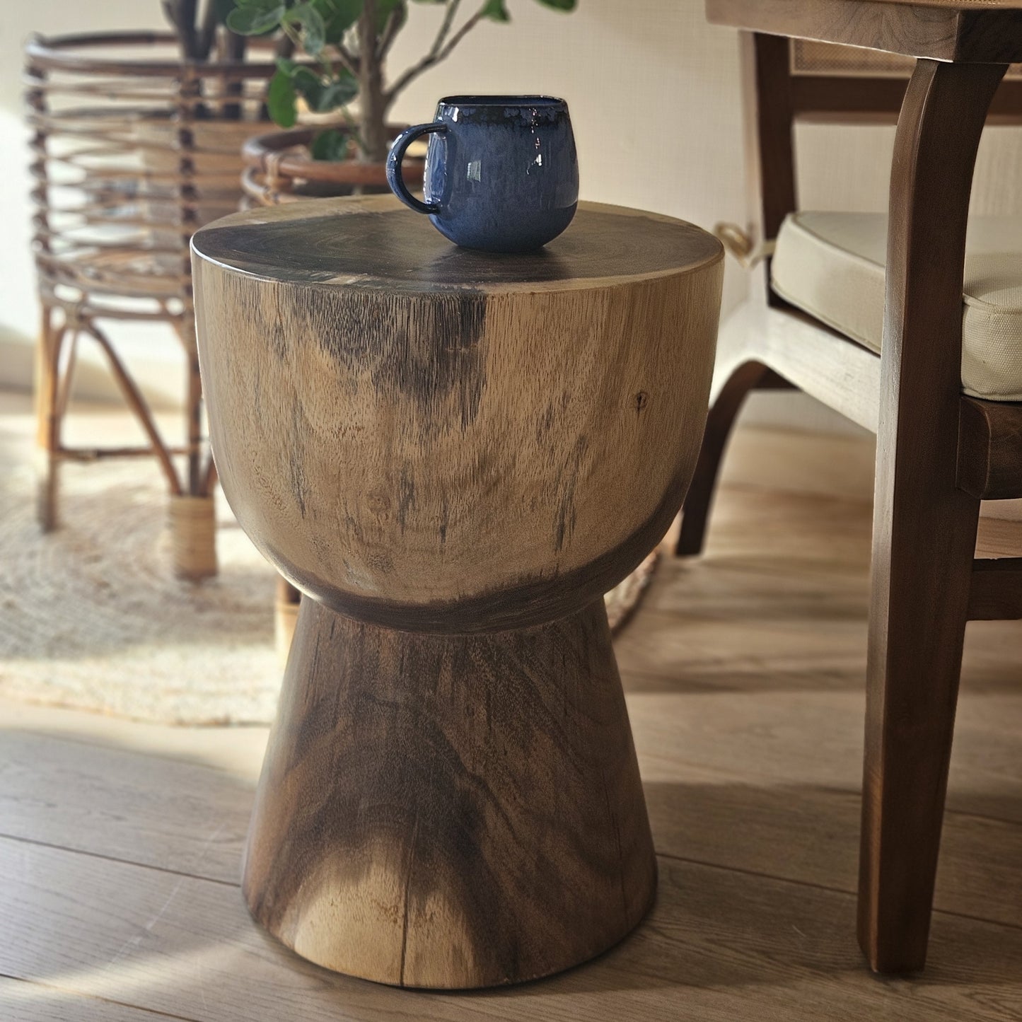 Jamur - Side table or Stool