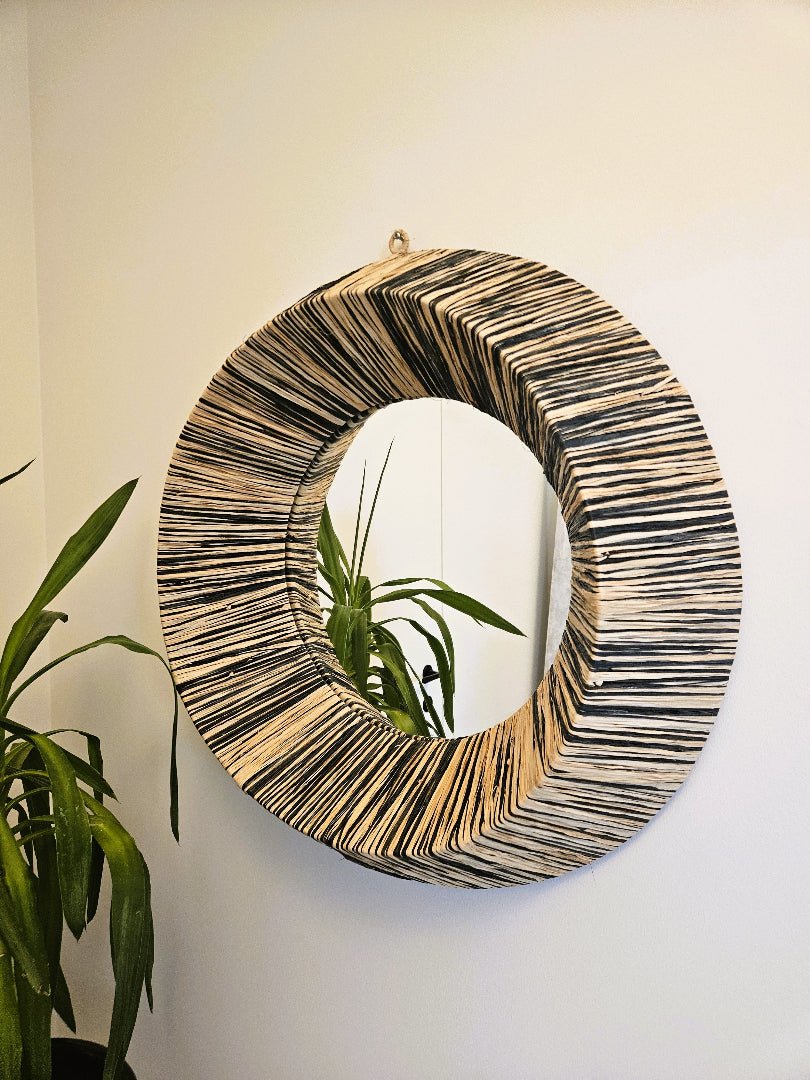 Aniq - Mirror - Vibes del Mundo