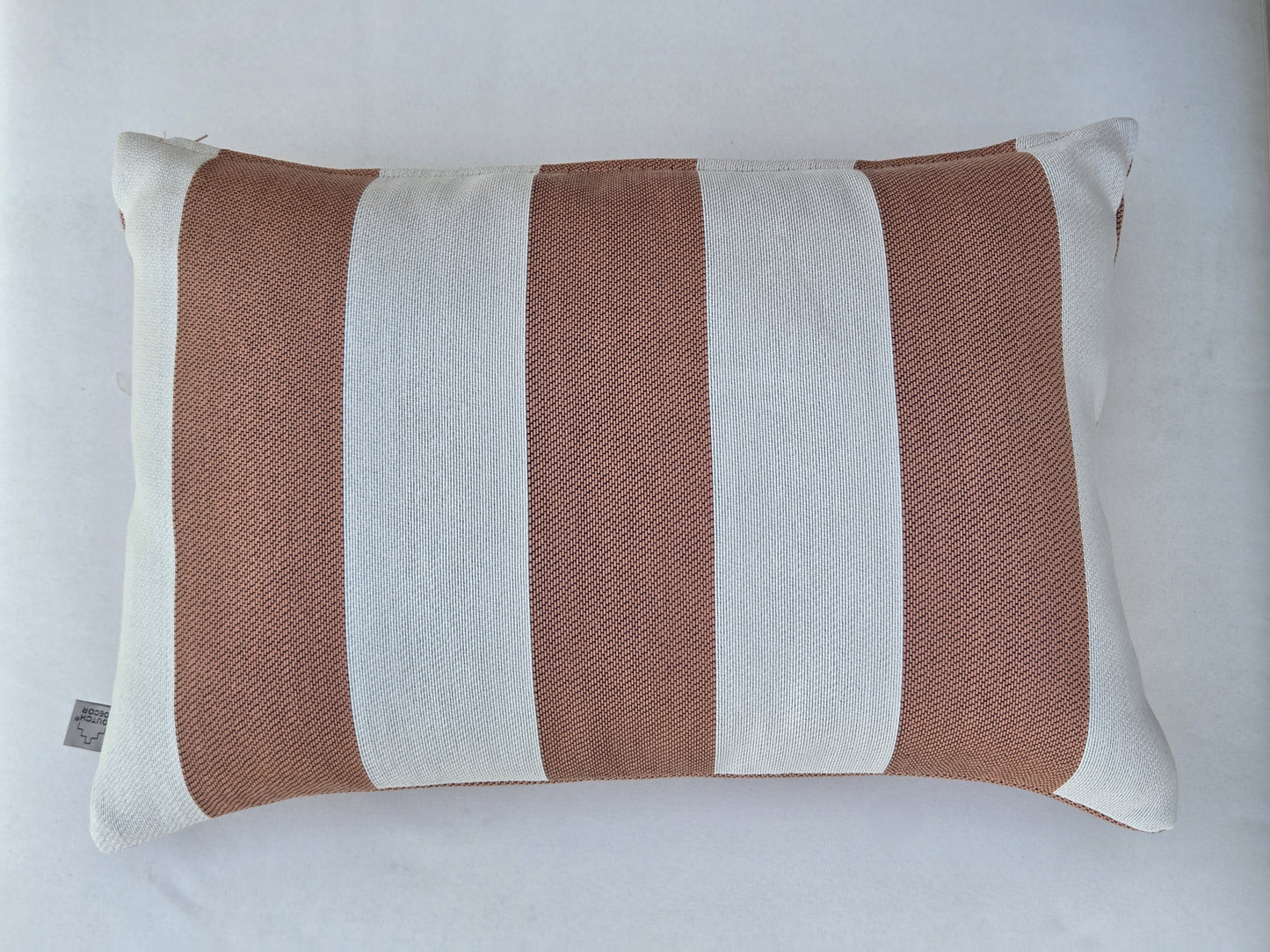 Cyrus Peach Bloom Buiten Kussen 40x60 cm – Streepjespatroon