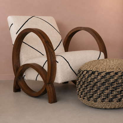 Casbah – Lounge stoel van walnoot en wol
