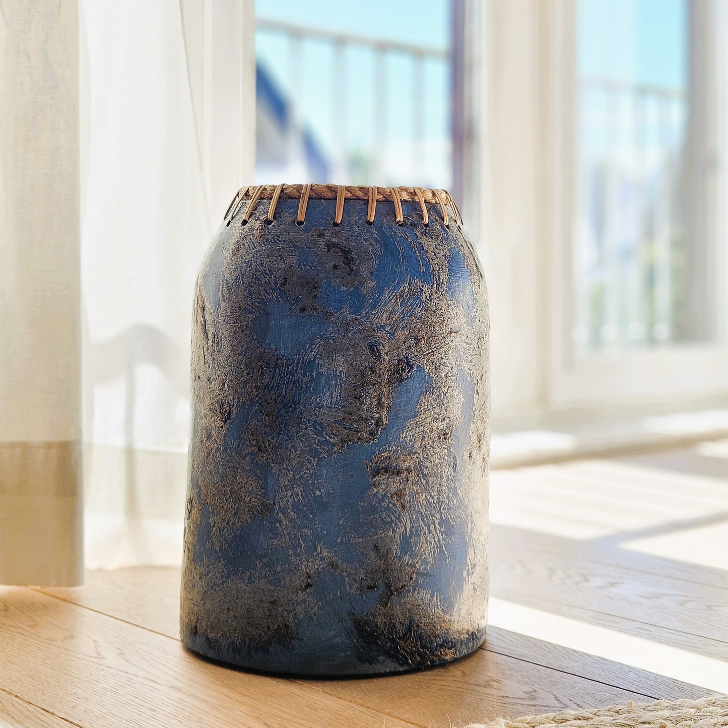 Biruni - Ceramic vase