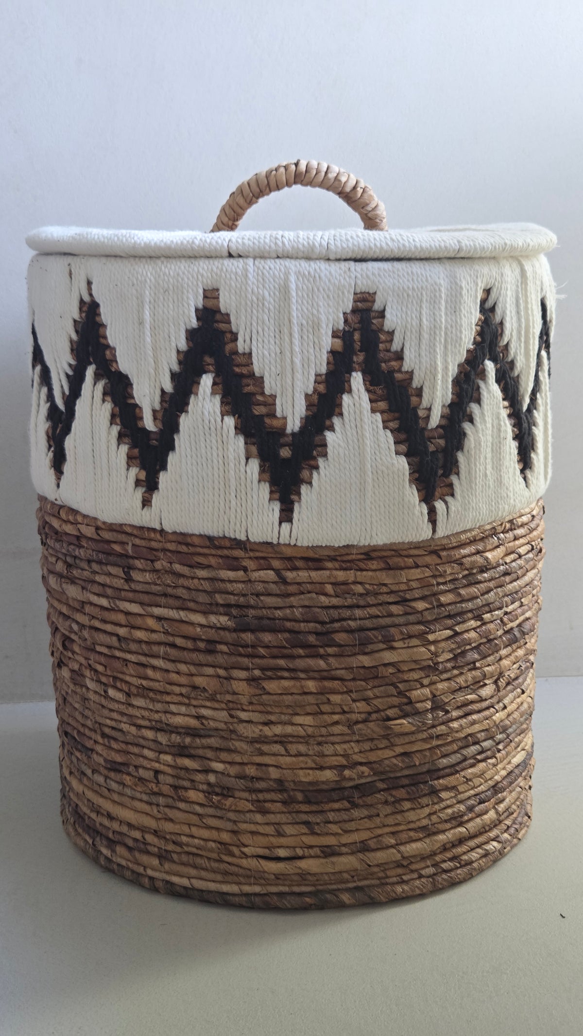  Samuel handwoven abaca storage basket with fitted lid and natural rope handle.