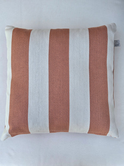 Cyrus Peach Bloom Outdoor-Kissen 45x45 cm – Streifenmuster