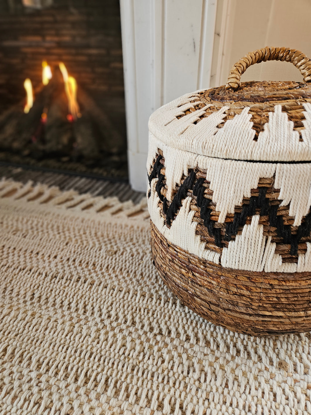 Manuel White - Basket