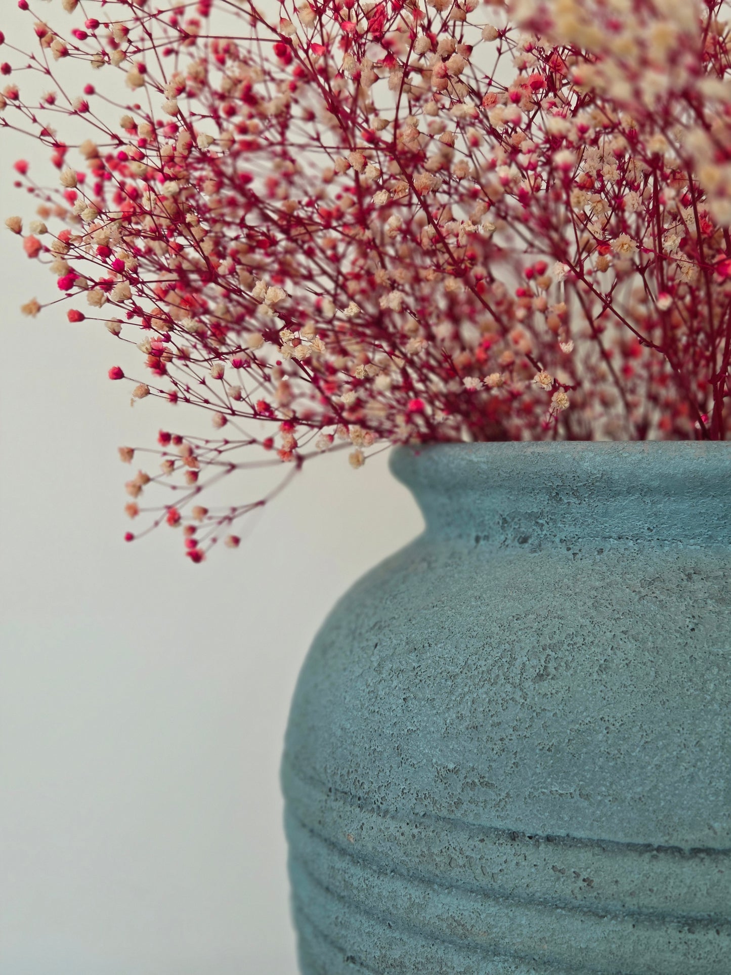 Luisa-Eukalyptus – handgefertigte Terrakottavase