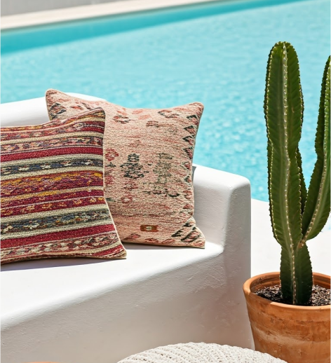 Ibiza-inspired lifestyle – sunlight, serenity and nature in boho aesthetic